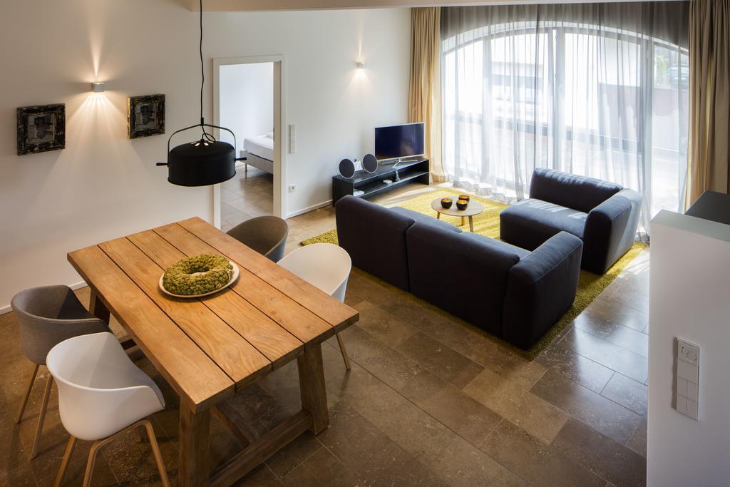 Loblocher Hof Neustadt an der Weinstrasse Luaran gambar